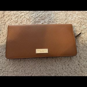 HENRI BENDEL WALLET